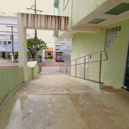 1006 - Apartamento Com Vista Para O Mar 邦比尼亚斯 外观 照片